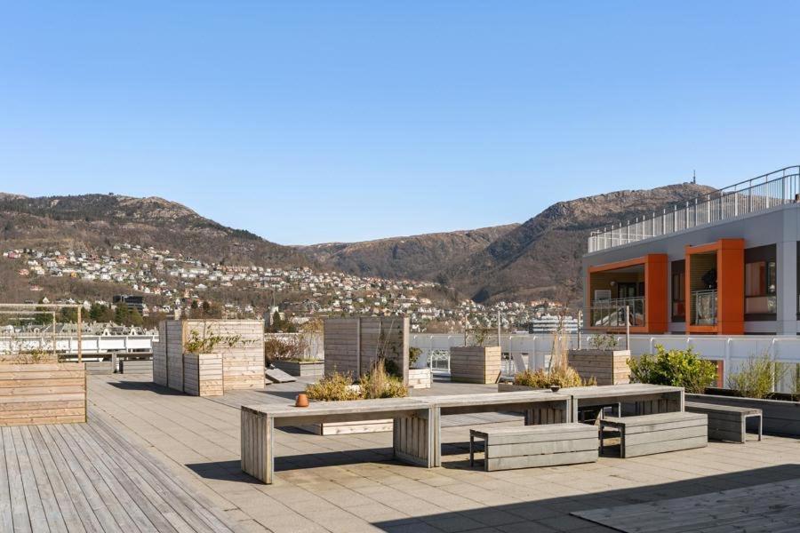 Apartment Modern With Rooftop Terrace And Stunning Views Bergen